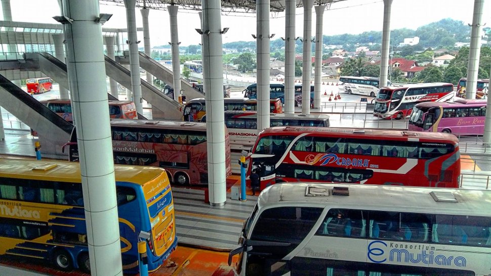 how to get to langkawi via bus
